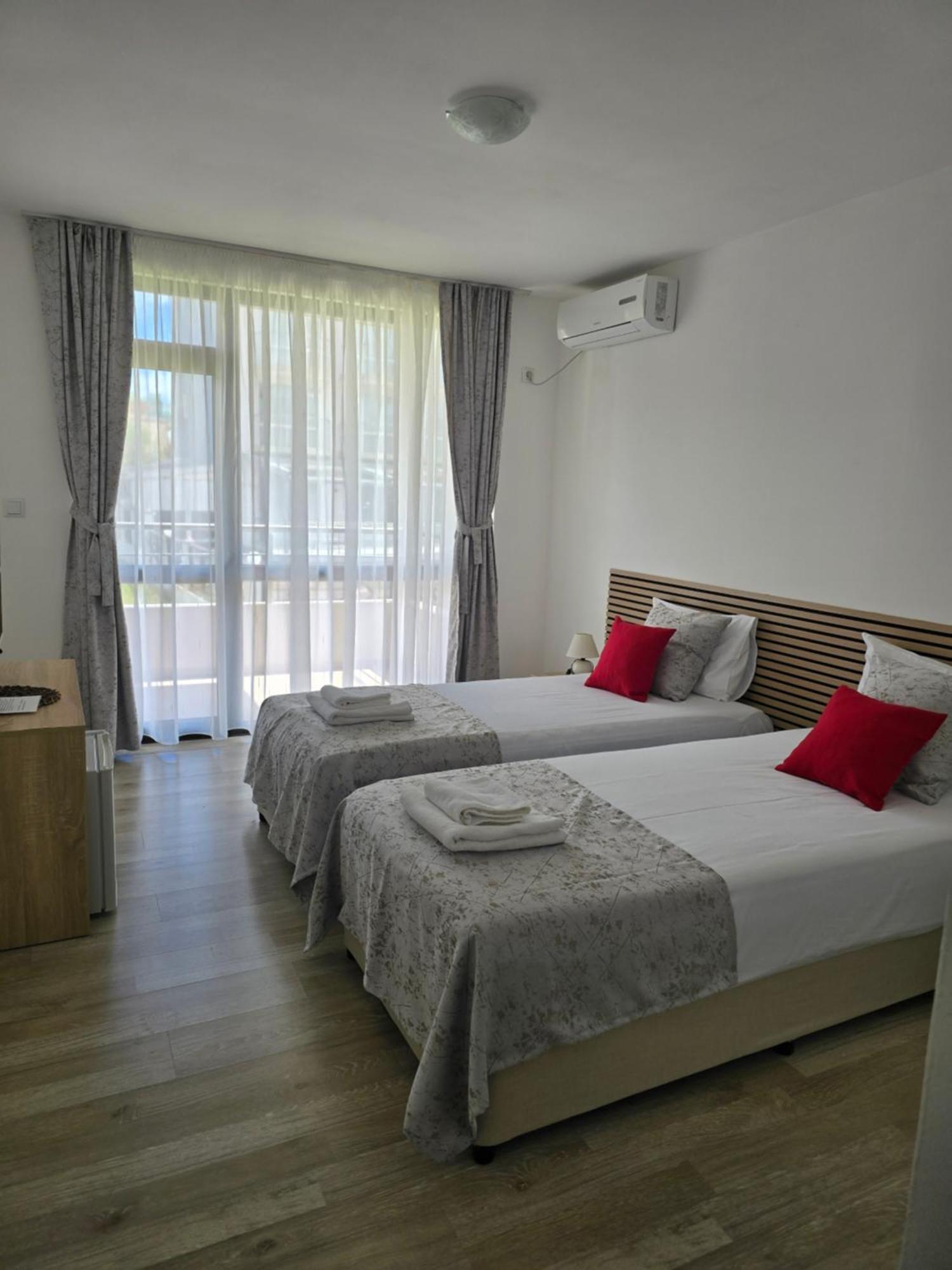Casa Del Mar Otel Primorsko Dış mekan fotoğraf